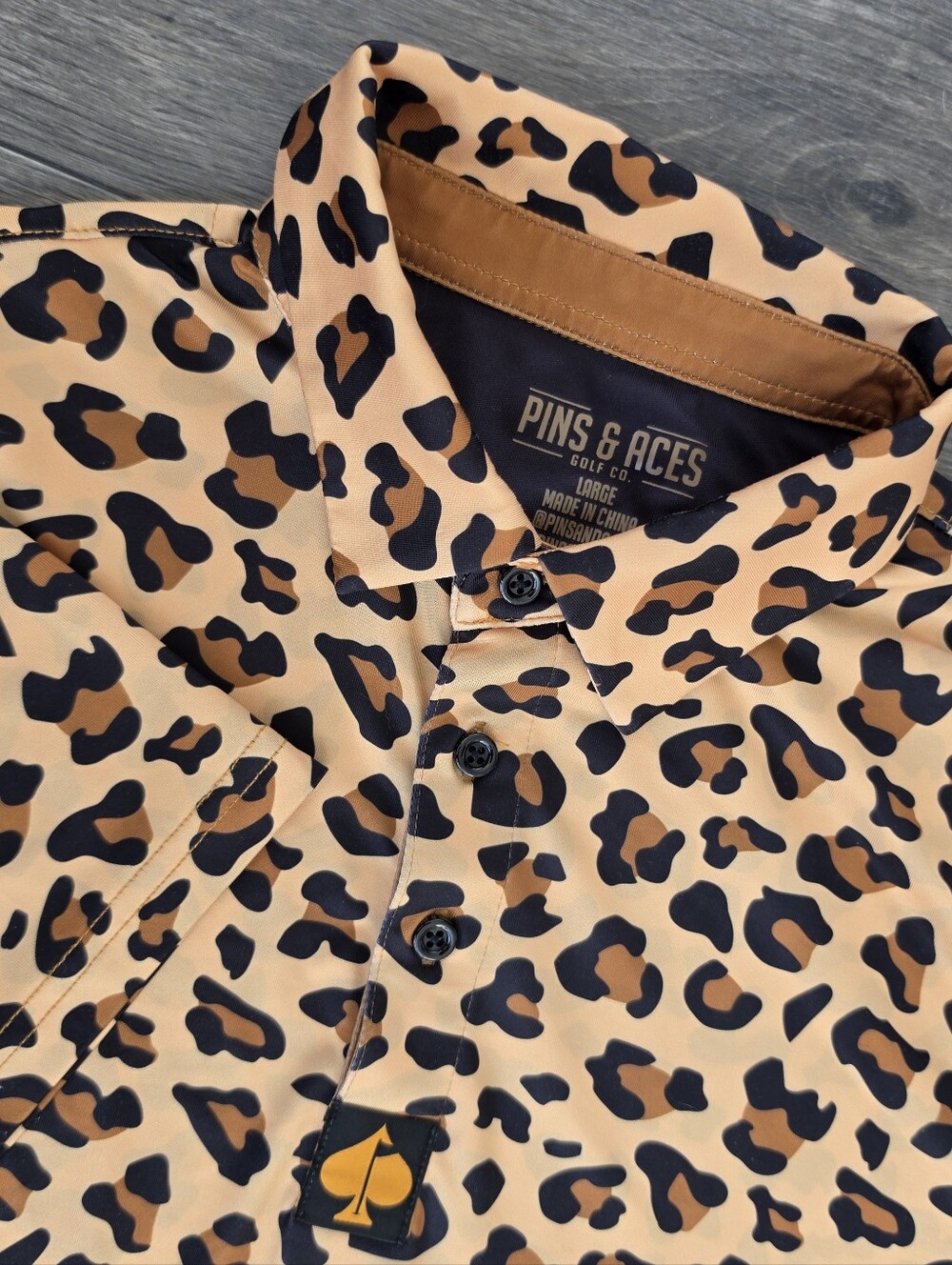 Pins & Aces Golf Polo Shirt Size L Leopard Jungle Cat Pickleball Top